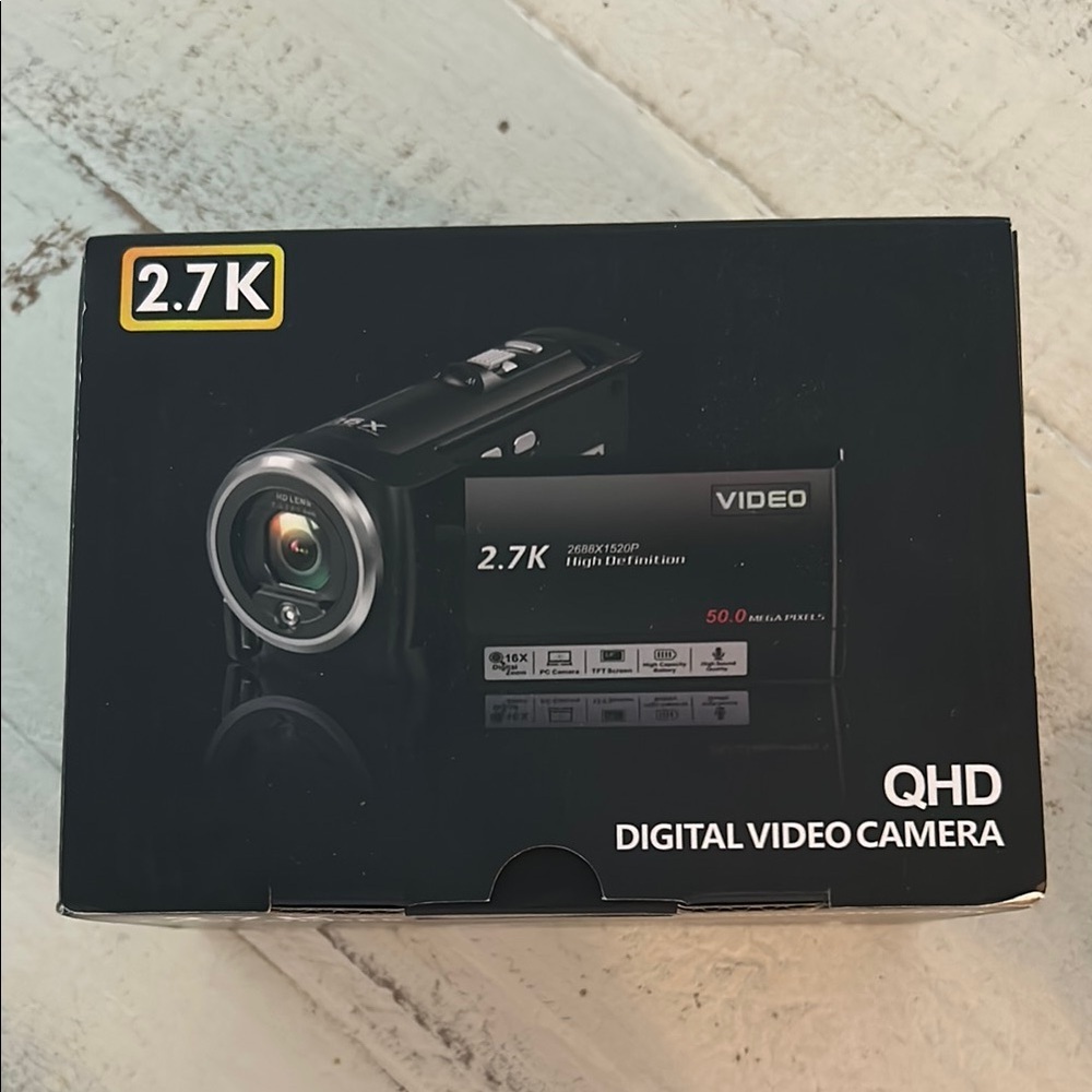 Black QHD Digital Video Camera 2.7K Compact Design Brand New